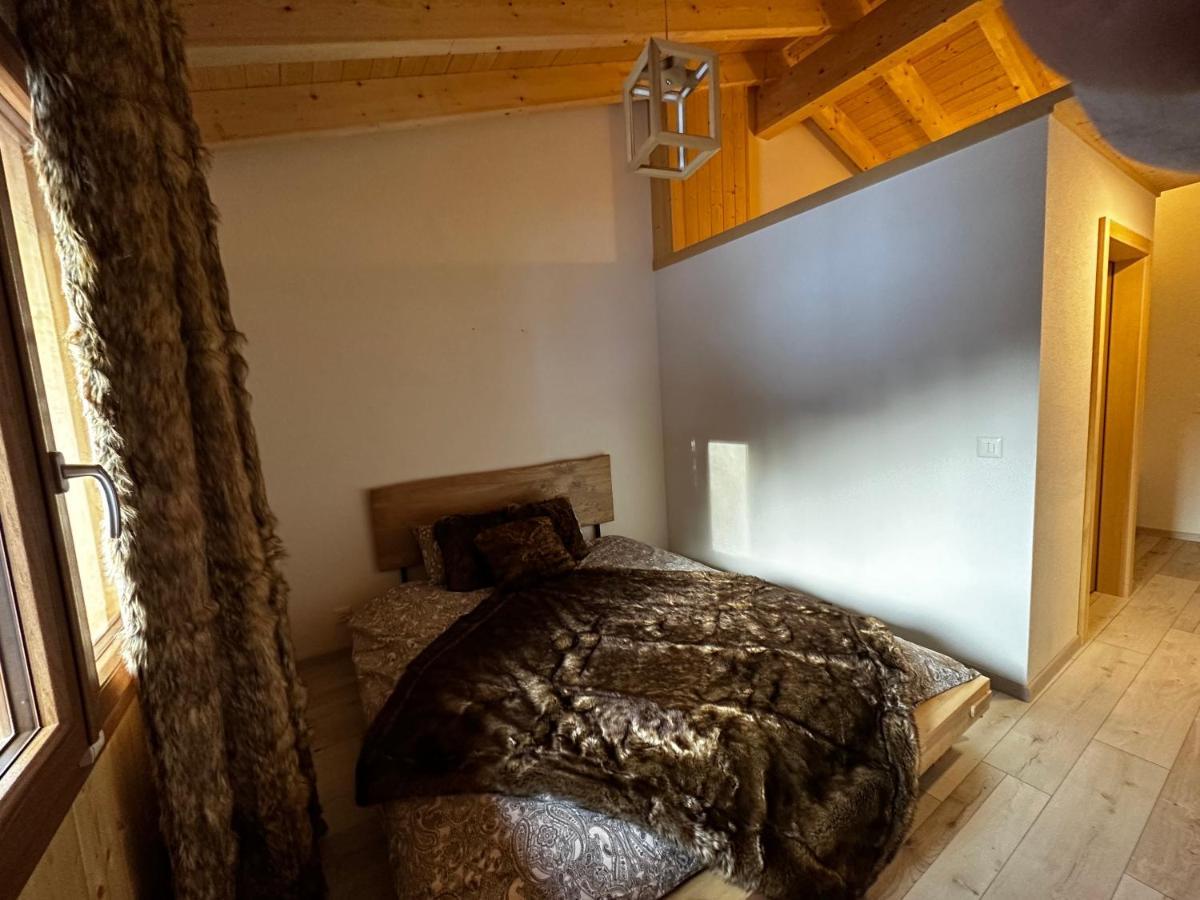 Chambres D'Hotes Les Louettes A Sapinhaut Canton Du Valais Saxon Eksteriør billede