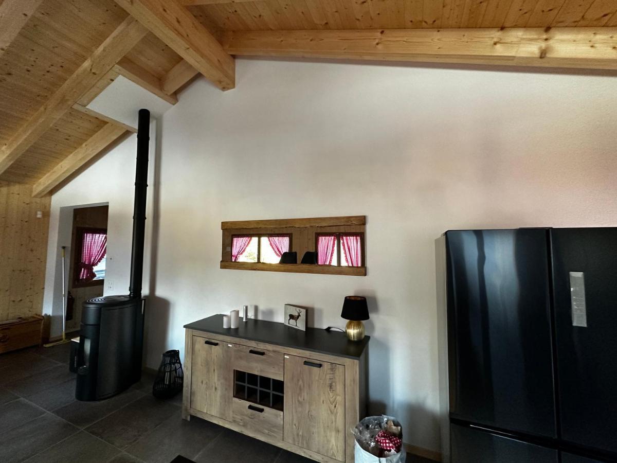 Chambres D'Hotes Les Louettes A Sapinhaut Canton Du Valais Saxon Eksteriør billede