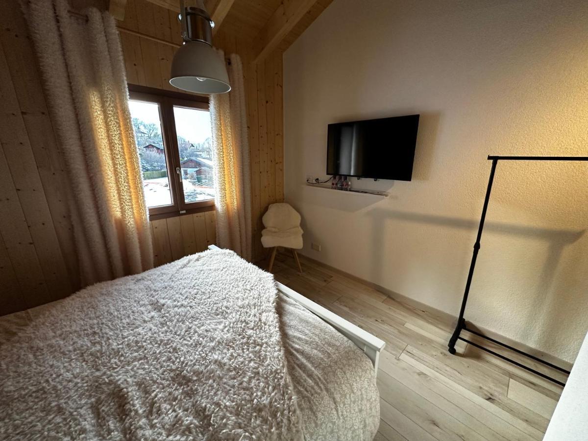 Chambres D'Hotes Les Louettes A Sapinhaut Canton Du Valais Saxon Eksteriør billede